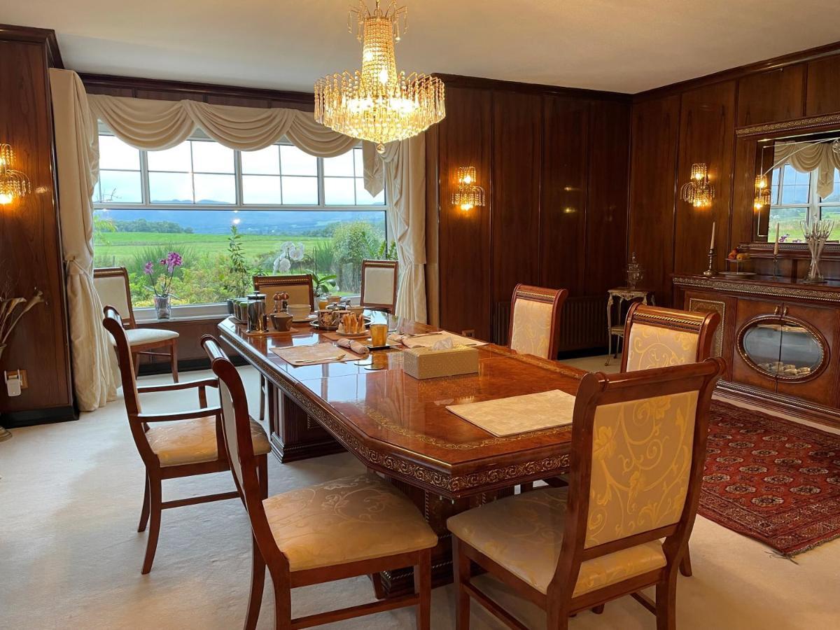 Finn Village - Loch Lomond Villa B&B - Black Room With Jacuzzi-Style Bath กลาสโกว์ ภายนอก รูปภาพ