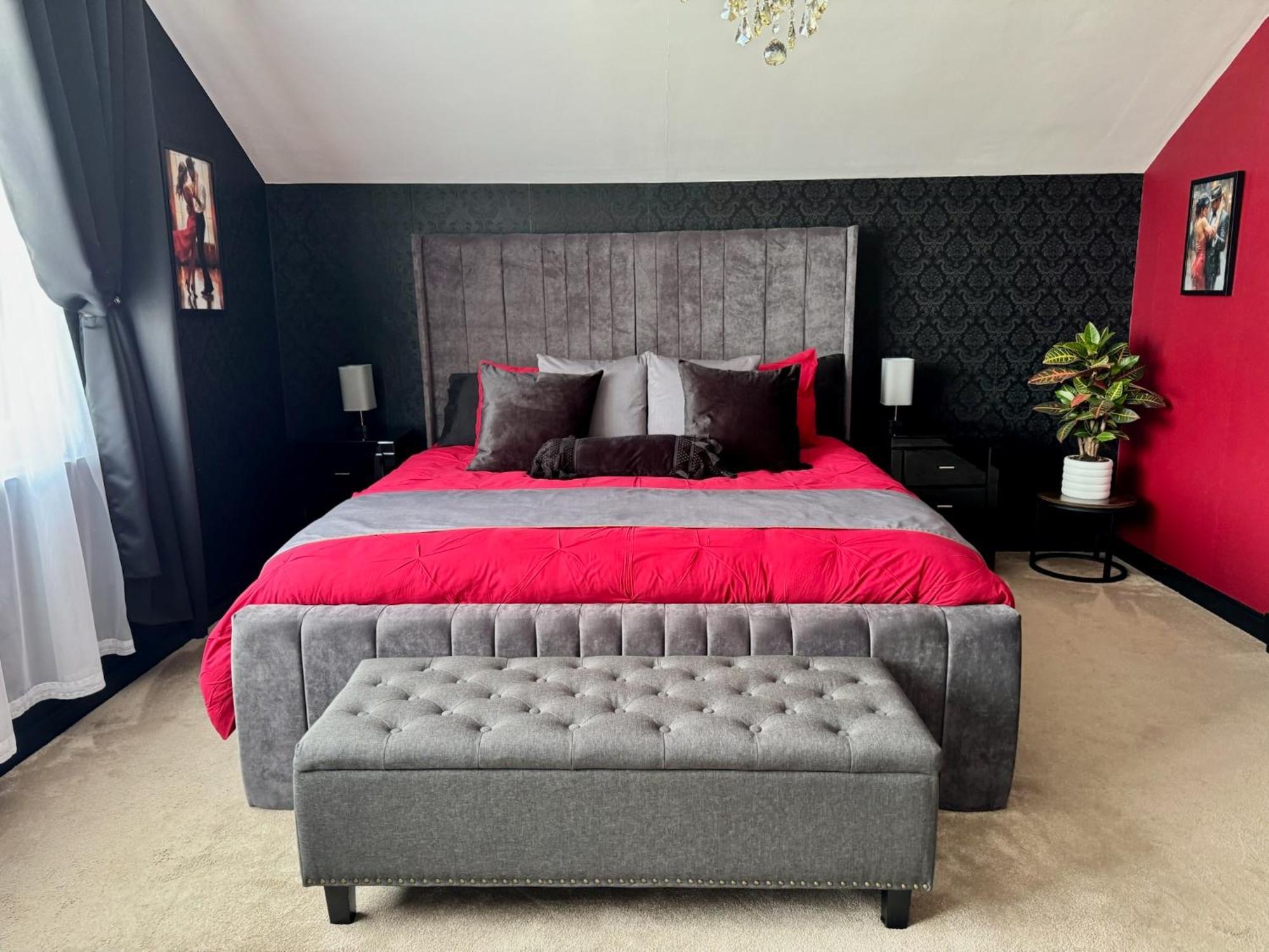 Finn Village - Loch Lomond Villa B&B - Black Room With Jacuzzi-Style Bath กลาสโกว์ ภายนอก รูปภาพ
